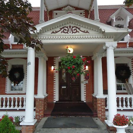 Motel Cote Ривьер-дю-Лу Экстерьер фото